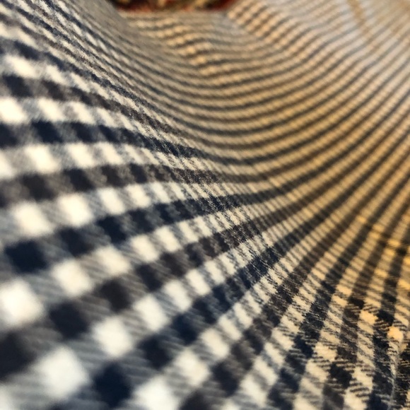 GAP Low-Rise Signature Skinny Ankle Pants - Picture 3 of 3